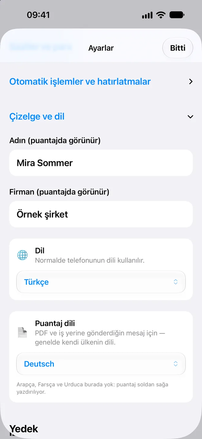 Die Einstellungen auf Türkisch, der Stundenzettel bleibt Deutsch.